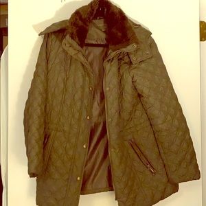 MARC NEW YORK GREEN COAT WITH FAUX BROWN COLLAR